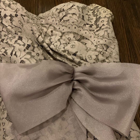 Lace Cocktail dress with chic waist bow - Picture 2 of 4